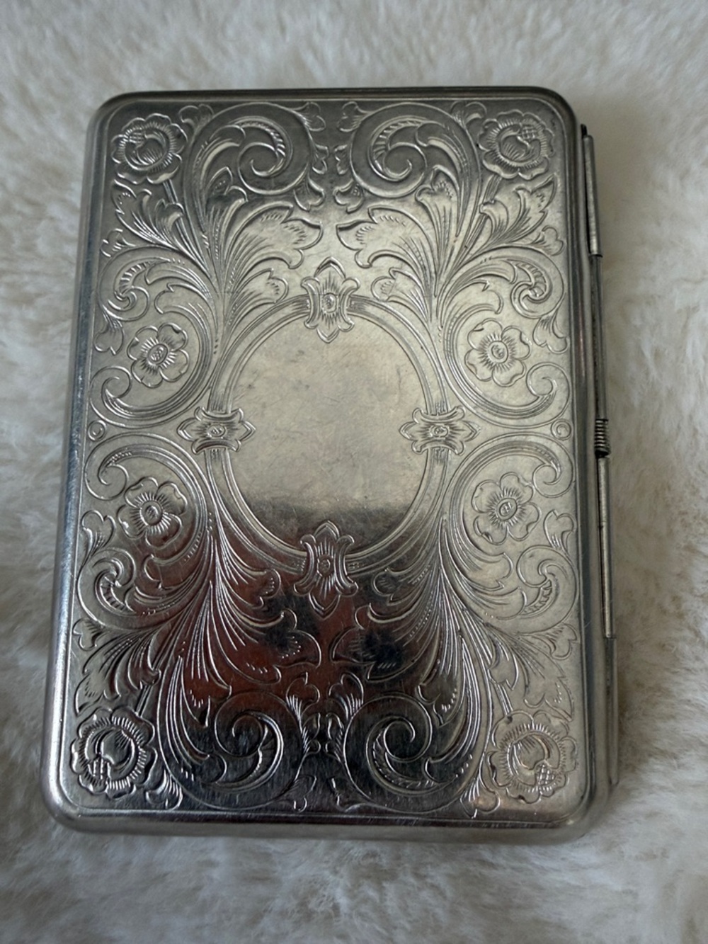 Engraved Floral Silver Tone Card Case
